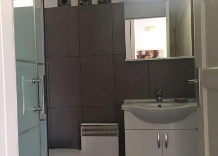 Luminous Terrace And View Of Porto-vecchio